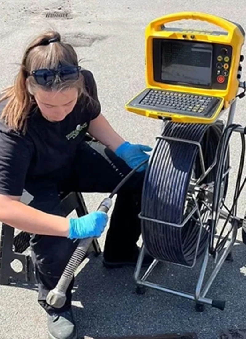 singinginthedrains-cctv-003