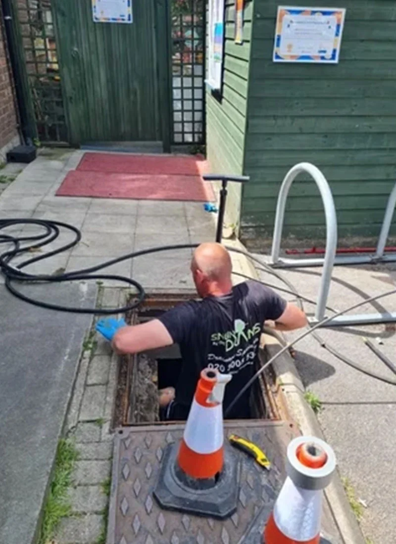 singinginthedrains-drain-unblock-and-clean-021