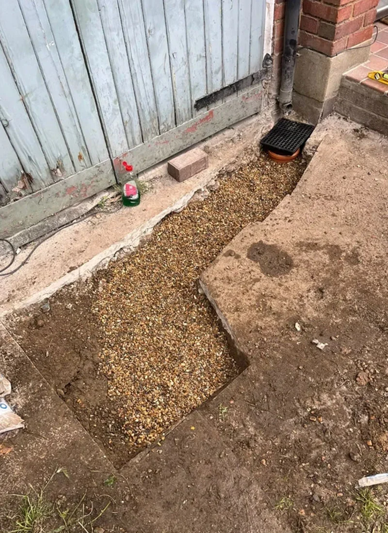 singinginthedrains-excavation-008