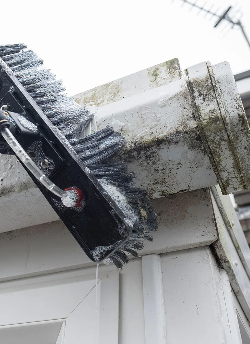 singinginthedrains-gutter clearance-004